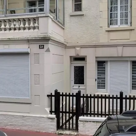 Studio Deauville Довіль
